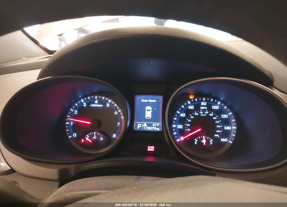 2016 HYUNDAI SANTA FE SPORT 2.4L VIN: 5XYZTDLB3GG360595