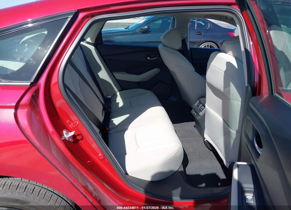 2025 HONDA ACCORD SE VIN: 1HGCY1F4XSA051204