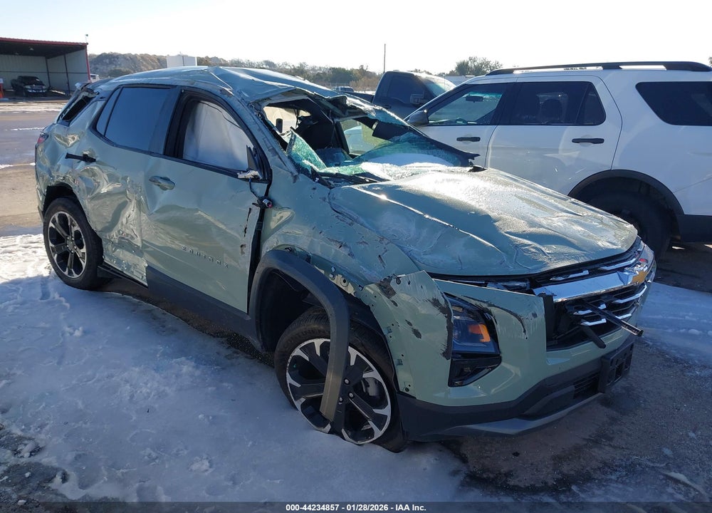 2026 CHEVROLET EQUINOX FWD LT VIN: 3GNAXHEG8TL325109