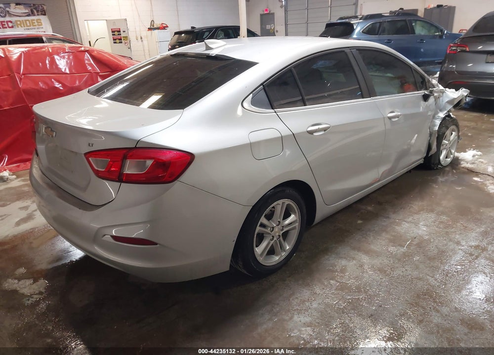 2018 CHEVROLET CRUZE LT AUTO VIN: 1G1BE5SM7J7179775