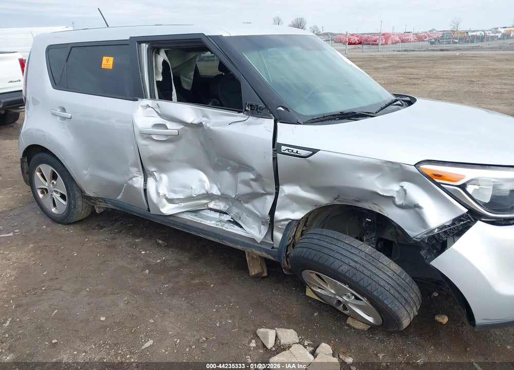 2016 KIA SOUL VIN: KNDJN2A24G7823792