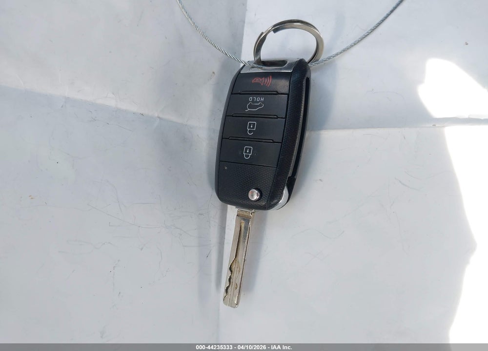 2016 KIA SOUL VIN: KNDJN2A24G7823792