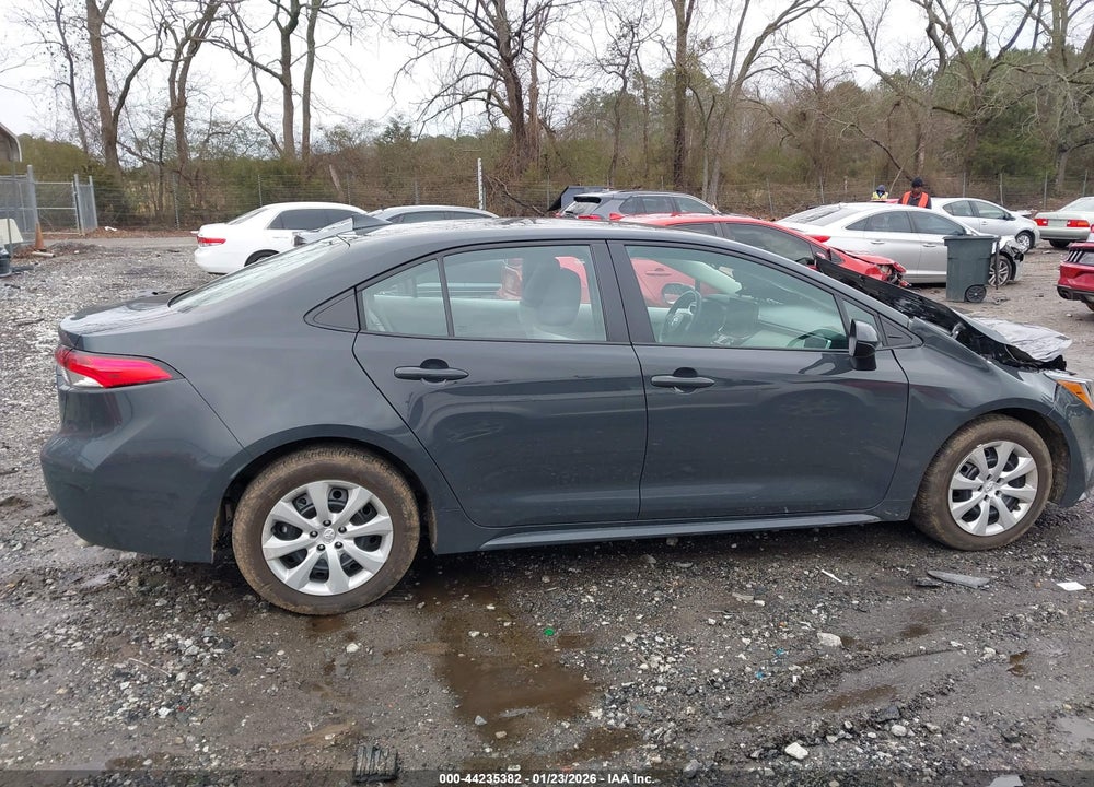 2025 TOYOTA COROLLA LE VIN: 5YFB4MDE1SP352975