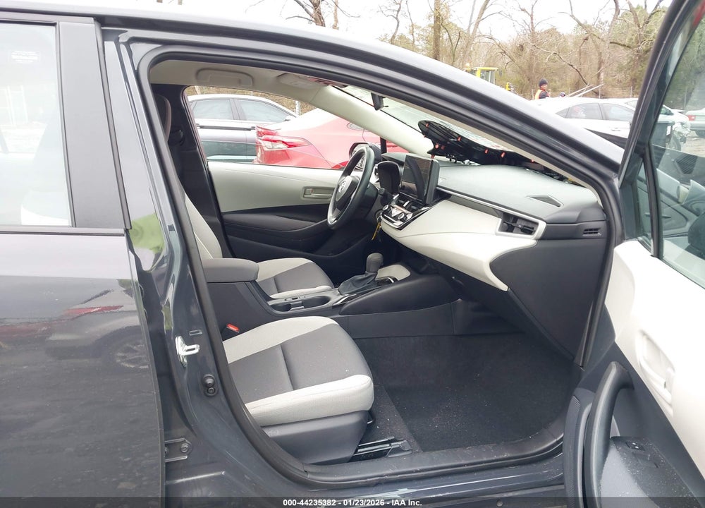 2025 TOYOTA COROLLA LE VIN: 5YFB4MDE1SP352975