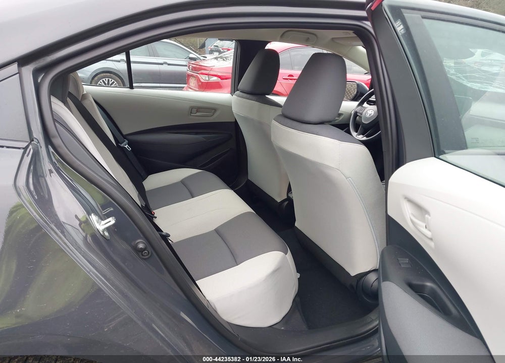 2025 TOYOTA COROLLA LE VIN: 5YFB4MDE1SP352975