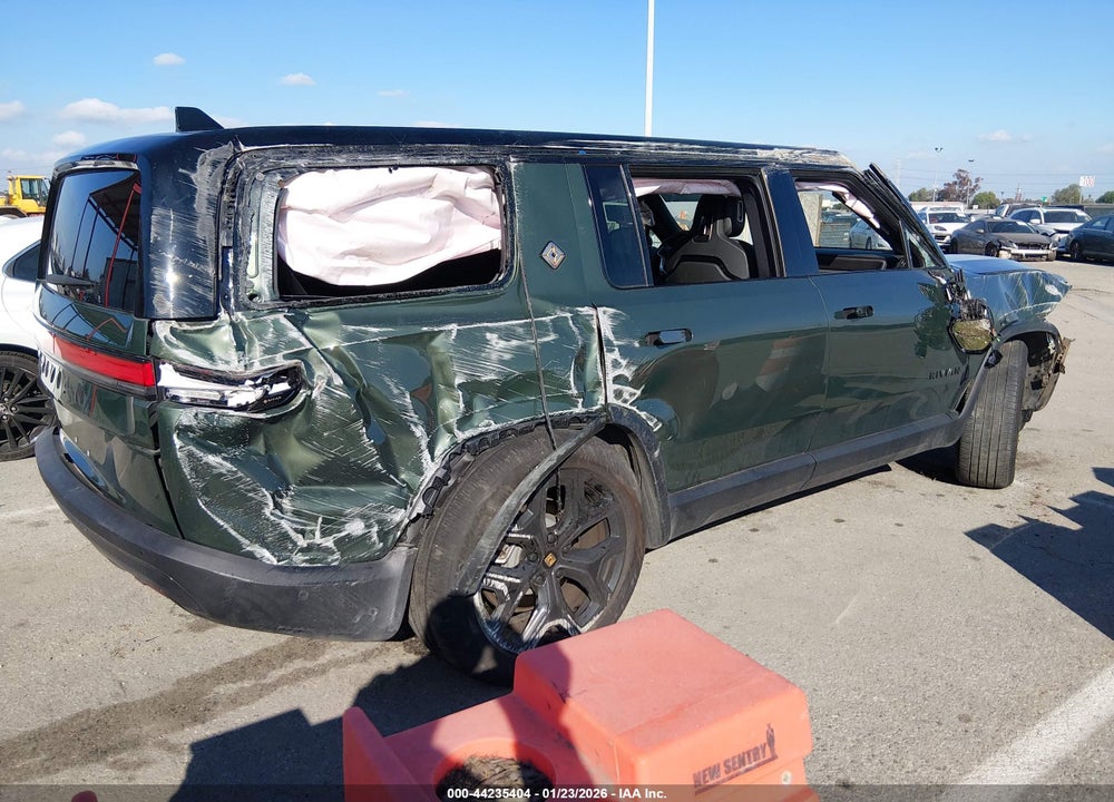 2025 RIVIAN R1S VIN: 7PDSGBBA6SN073927