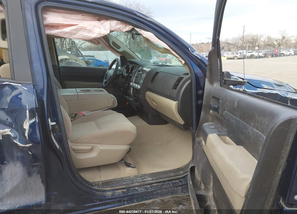 2011 TOYOTA TUNDRA GRADE 4.6L V8 VIN: 5TFUM5F13BX027092