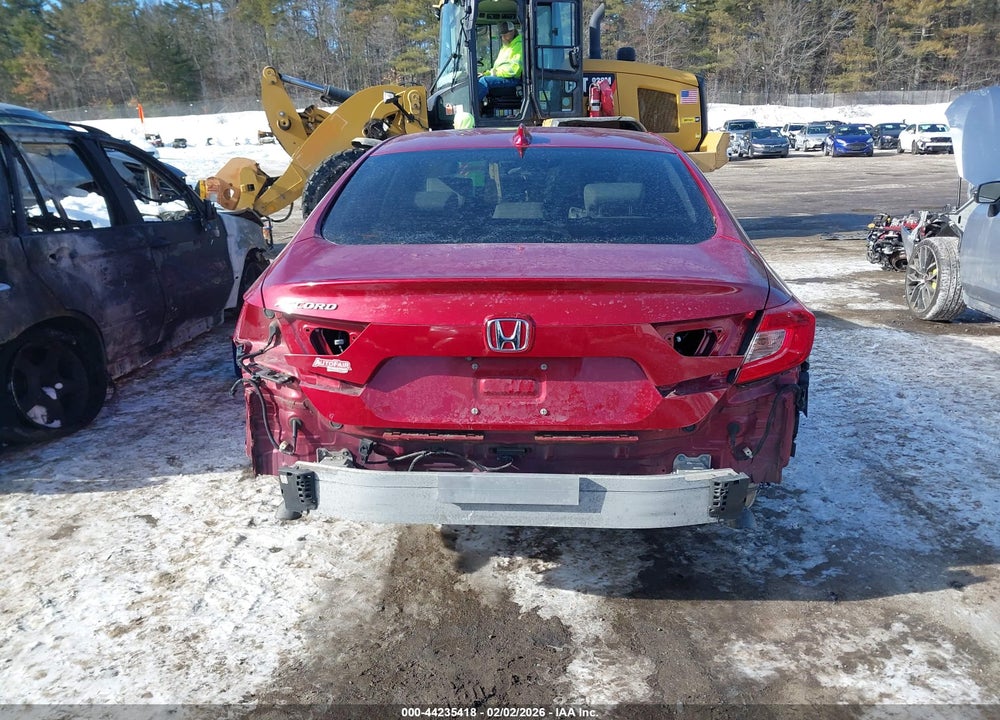 2018 HONDA ACCORD EX VIN: 1HGCV1F40JA220525