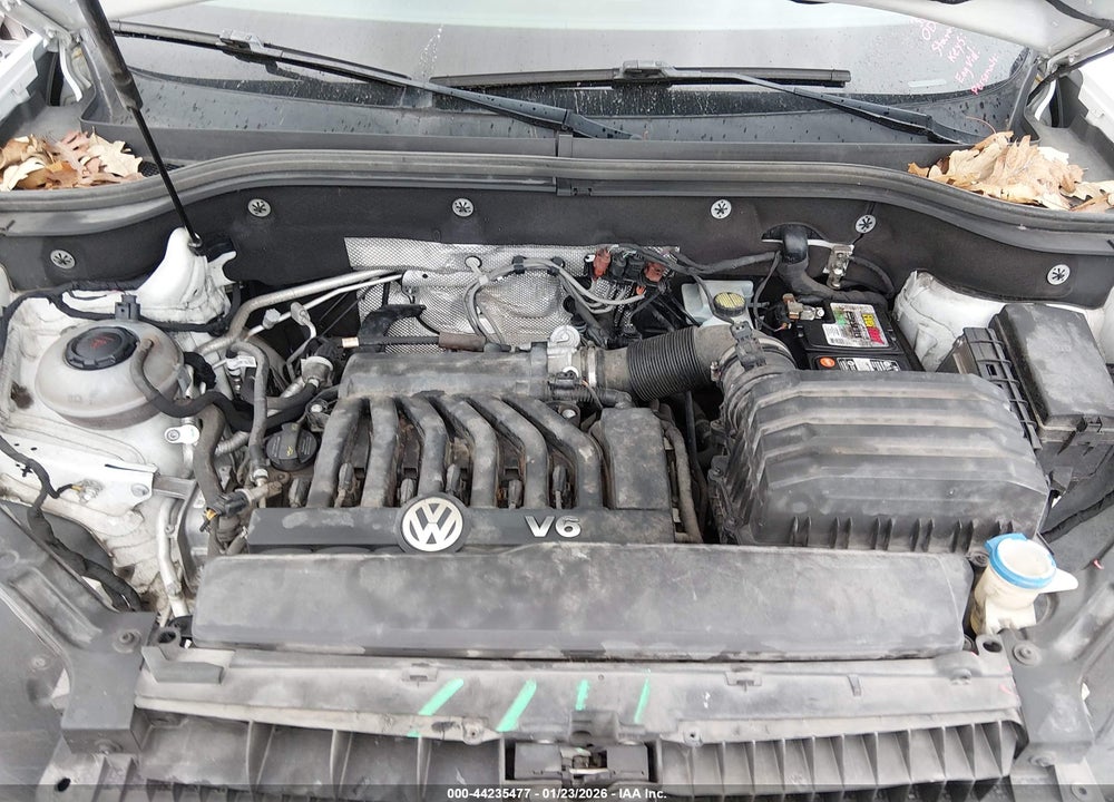 2018 VOLKSWAGEN ATLAS 3.6L V6 SE/3.6L V6 SE W/TECHNOLOGY VIN: 1V2DR2CA3JC561475