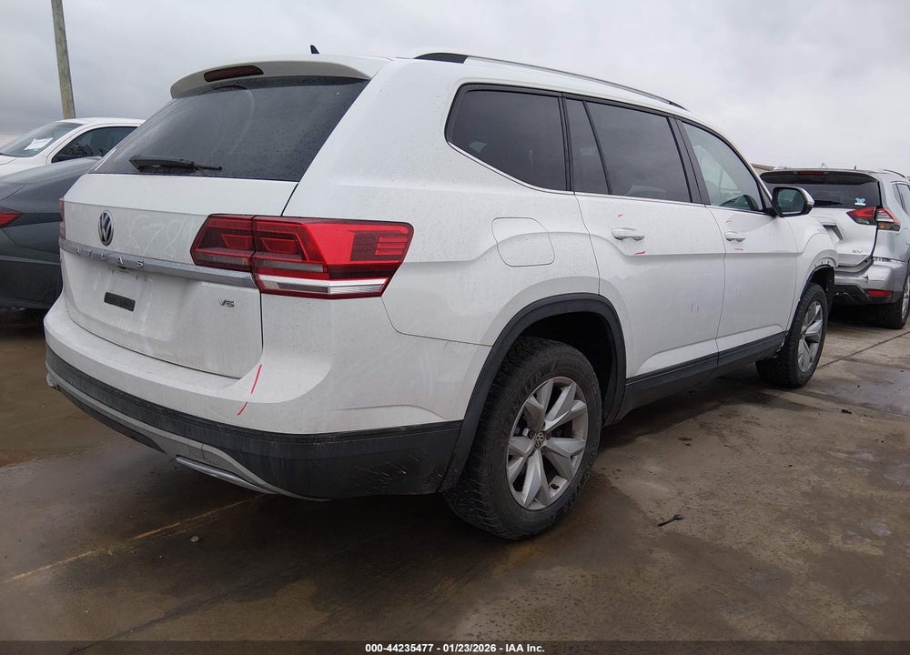 2018 VOLKSWAGEN ATLAS 3.6L V6 SE/3.6L V6 SE W/TECHNOLOGY VIN: 1V2DR2CA3JC561475