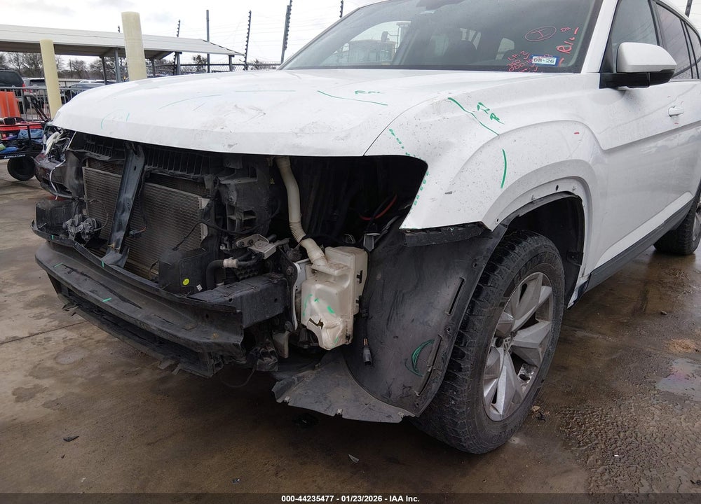 2018 VOLKSWAGEN ATLAS 3.6L V6 SE/3.6L V6 SE W/TECHNOLOGY VIN: 1V2DR2CA3JC561475