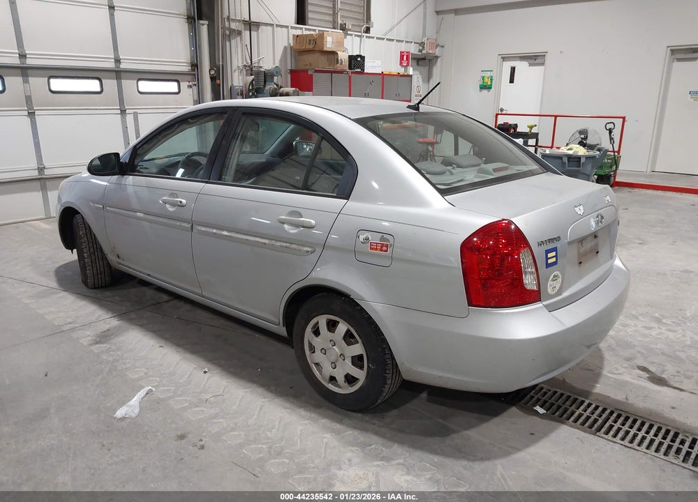 2006 HYUNDAI ACCENT GLS VIN: KMHCN46C46U025455