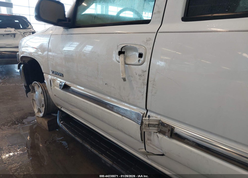 2004 GMC YUKON SLT VIN: 1GKEK13Z94R108073