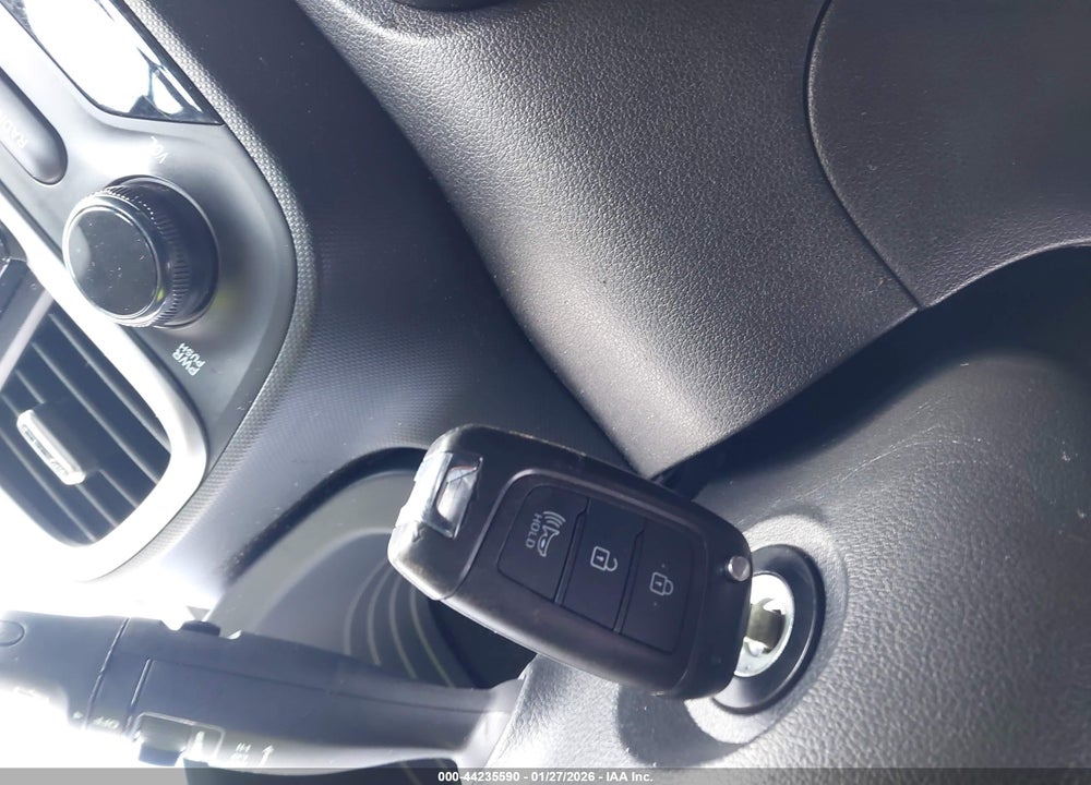 2023 HYUNDAI VENUE SE VIN: KMHRB8A32PU217329