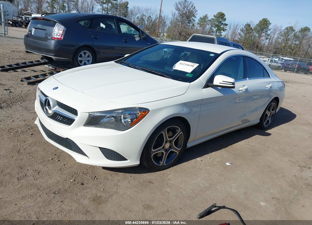 2014 MERCEDES-BENZ CLA 250 4MATIC VIN: WDDSJ4GB2EN139924