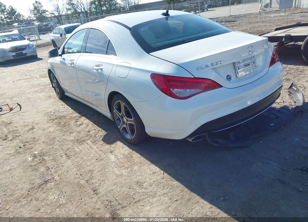 2014 MERCEDES-BENZ CLA 250 4MATIC VIN: WDDSJ4GB2EN139924