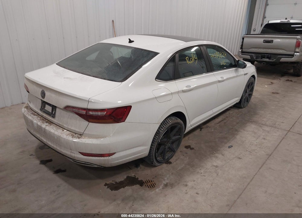 2019 VOLKSWAGEN JETTA 1.4T R-LINE/1.4T S/1.4T SE VIN: 3VWC57BU7KM097136