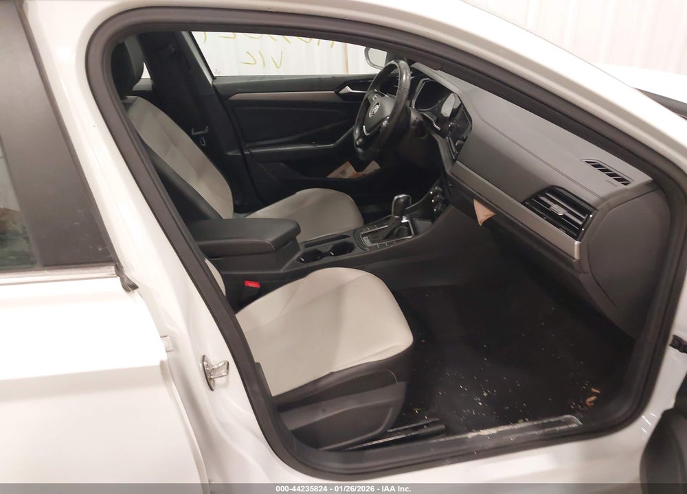 2019 VOLKSWAGEN JETTA 1.4T R-LINE/1.4T S/1.4T SE VIN: 3VWC57BU7KM097136