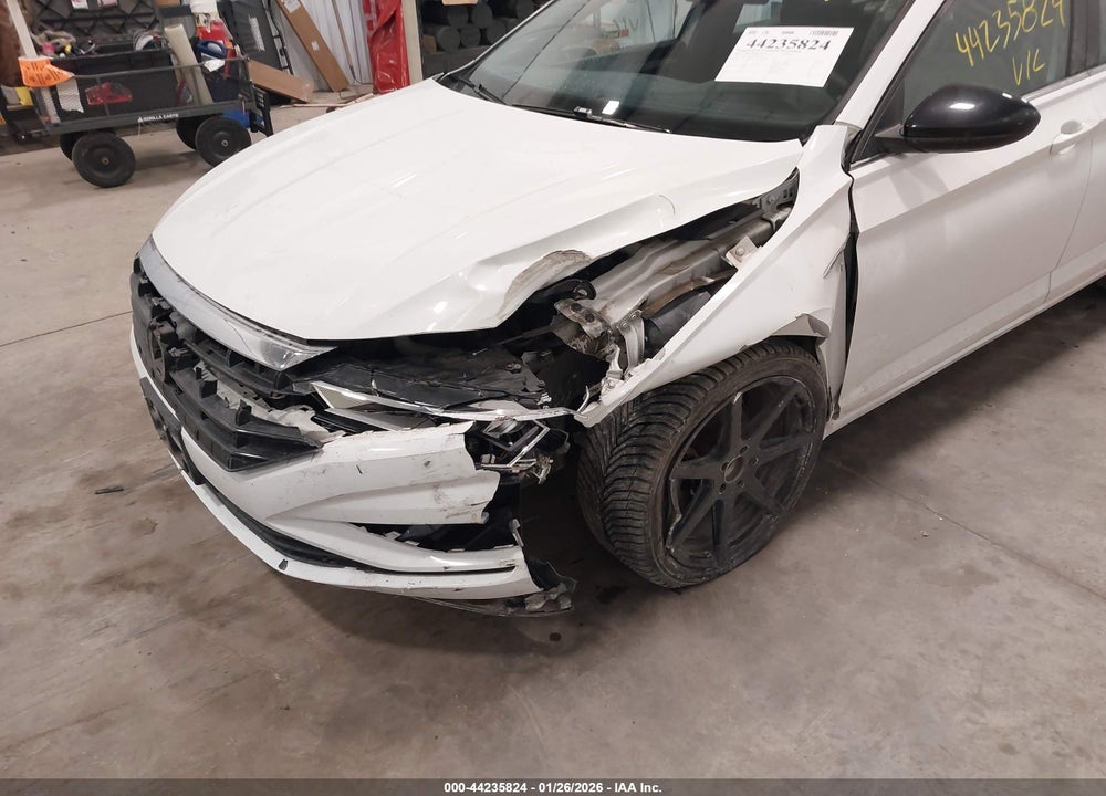2019 VOLKSWAGEN JETTA 1.4T R-LINE/1.4T S/1.4T SE VIN: 3VWC57BU7KM097136