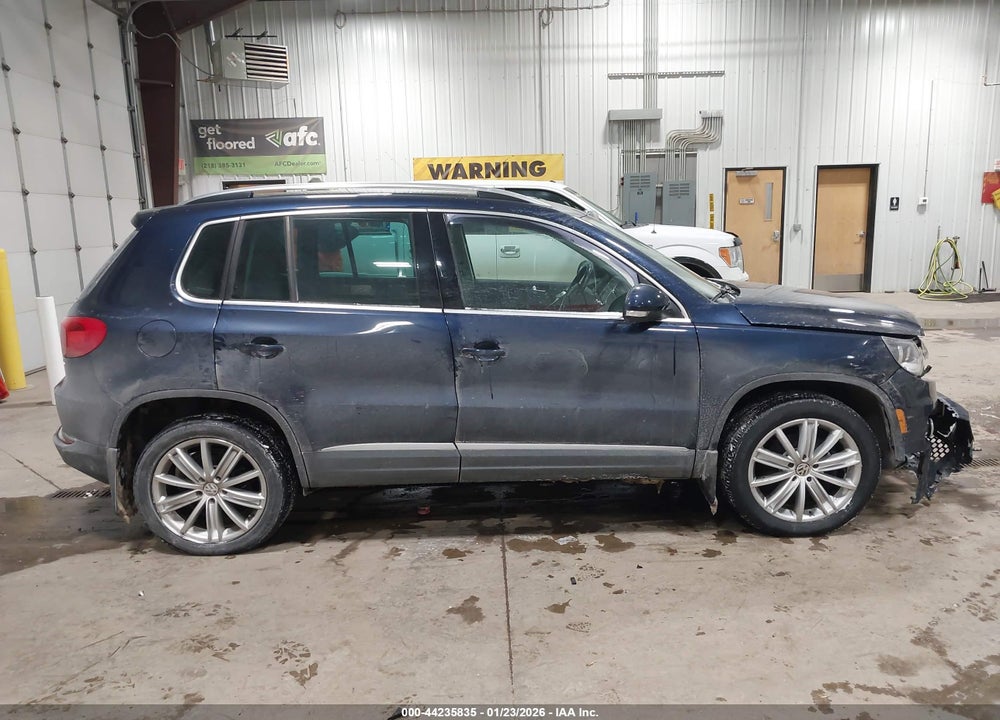 2013 VOLKSWAGEN TIGUAN SE VIN: WVGBV3AX9DW612980