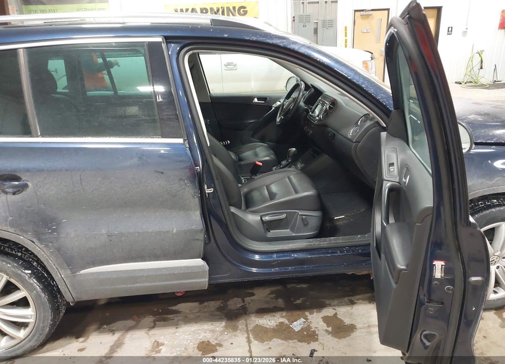 2013 VOLKSWAGEN TIGUAN SE VIN: WVGBV3AX9DW612980