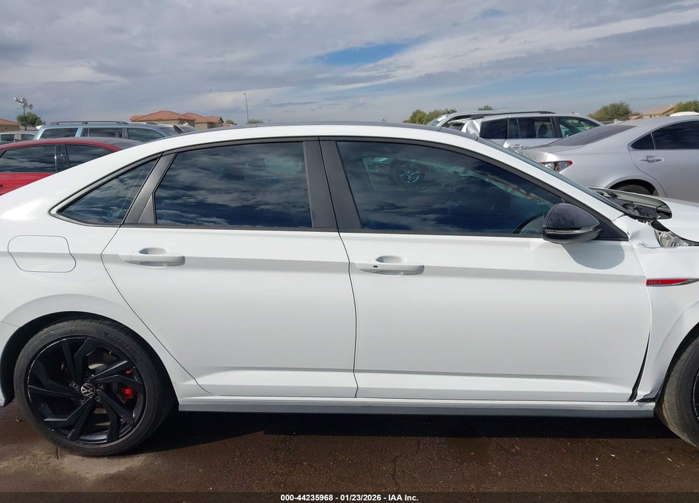 2023 VOLKSWAGEN JETTA GLI 2.0T AUTOBAHN VIN: 3VW2T7BU7PM025216