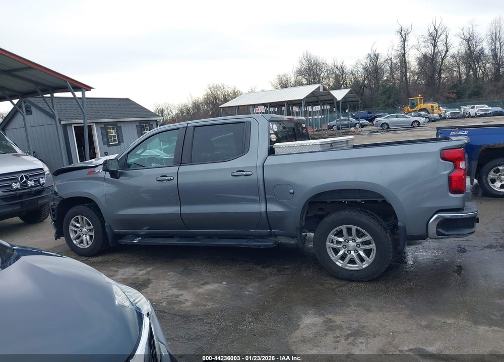 2019 CHEVROLET SILVERADO 1500 LT VIN: 3GCUYDED8KG153866