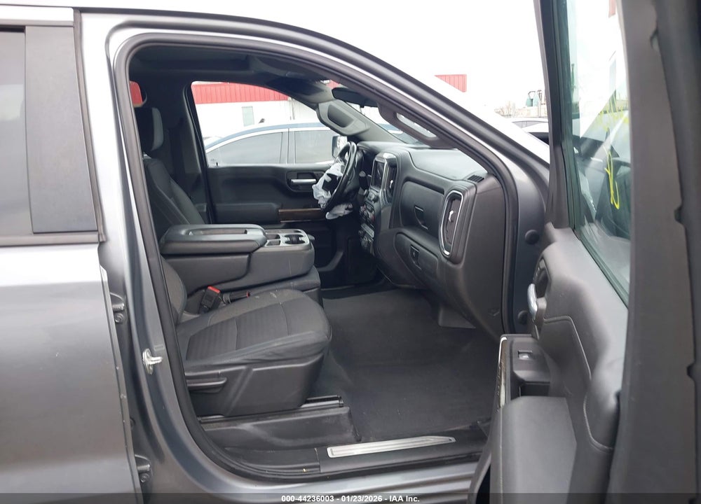 2019 CHEVROLET SILVERADO 1500 LT VIN: 3GCUYDED8KG153866