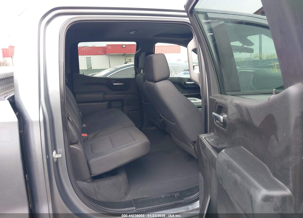 2019 CHEVROLET SILVERADO 1500 LT VIN: 3GCUYDED8KG153866