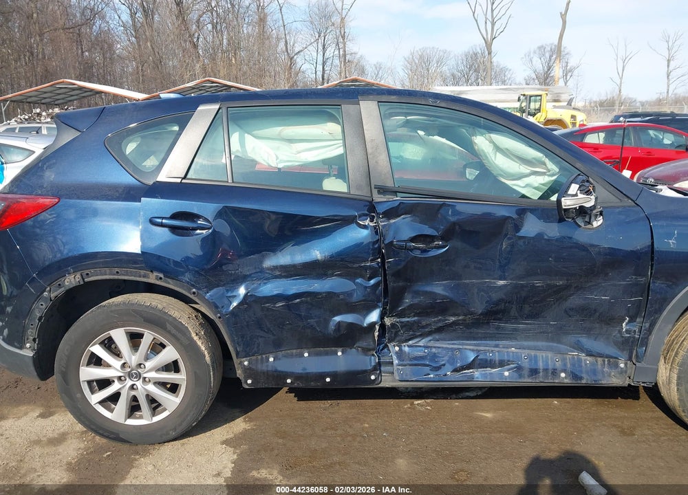 2015 MAZDA CX-5 SPORT VIN: JM3KE2BEXF0519720