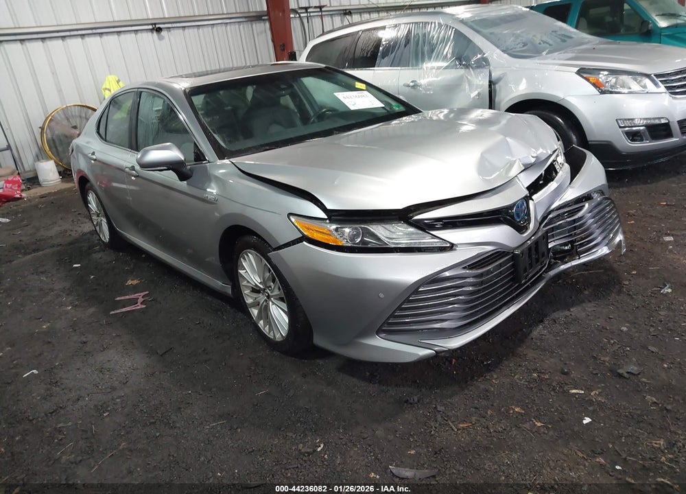 2018 TOYOTA CAMRY HYBRID XLE VIN: 4T1B21HK2JU006001