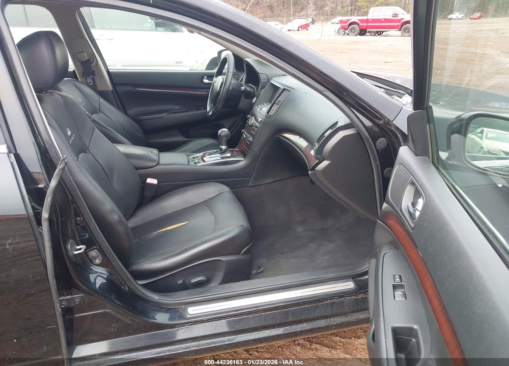 2013 INFINITI G37 VIN: JN1CV6AR5DM762725