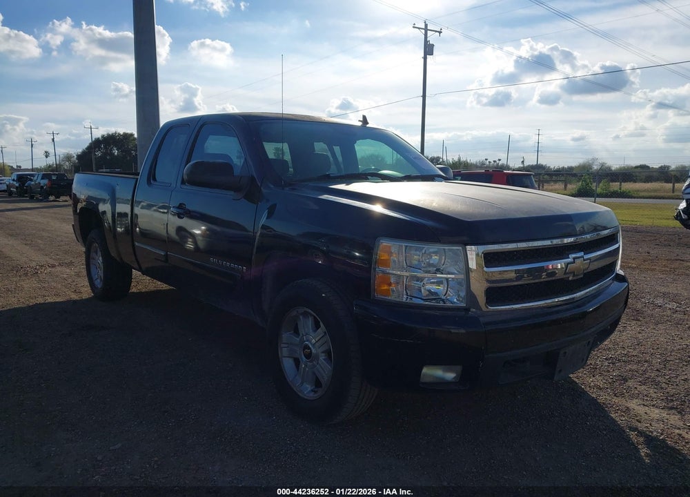 2007 CHEVROLET SILVERADO 1500 LTZ VIN: 1GCEK19037Z555622
