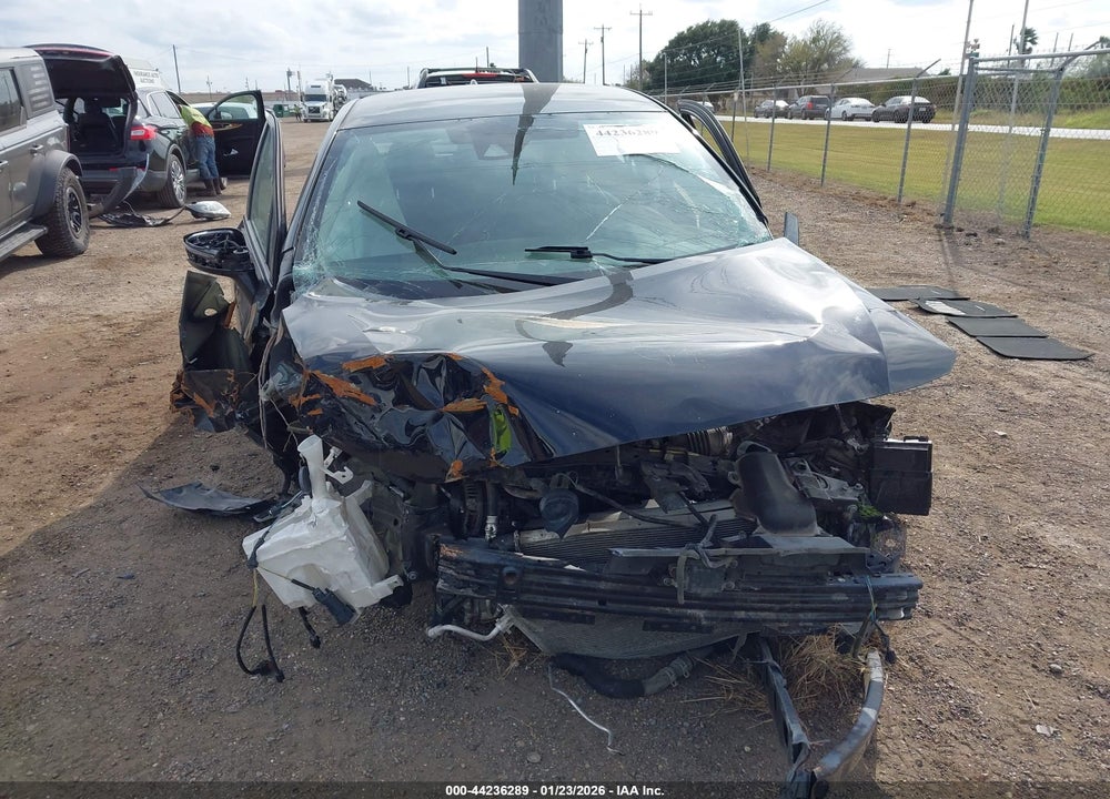 2021 NISSAN VERSA SR XTRONIC CVT VIN: 3N1CN8FVXML917944