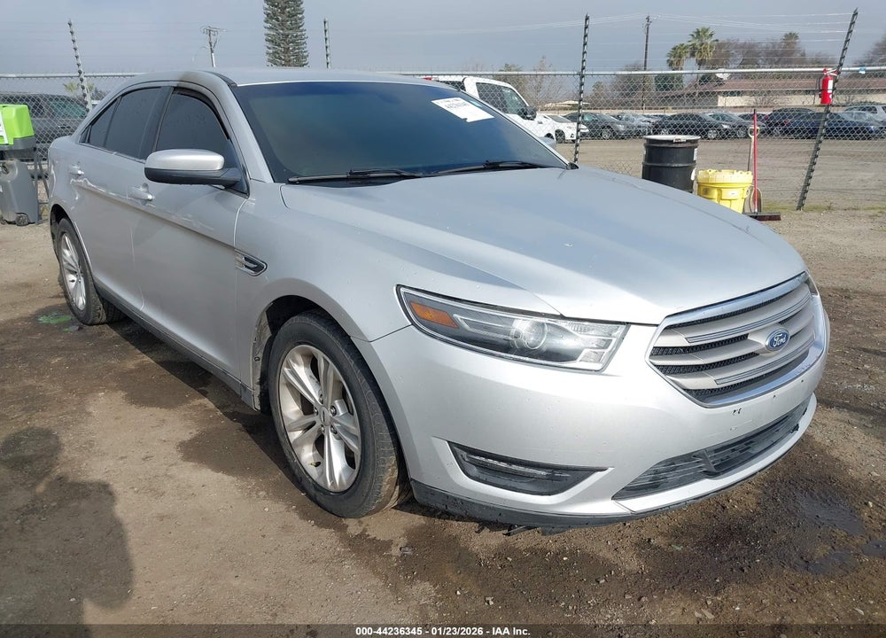 2016 FORD TAURUS SEL VIN: 1FAHP2E82GG158498