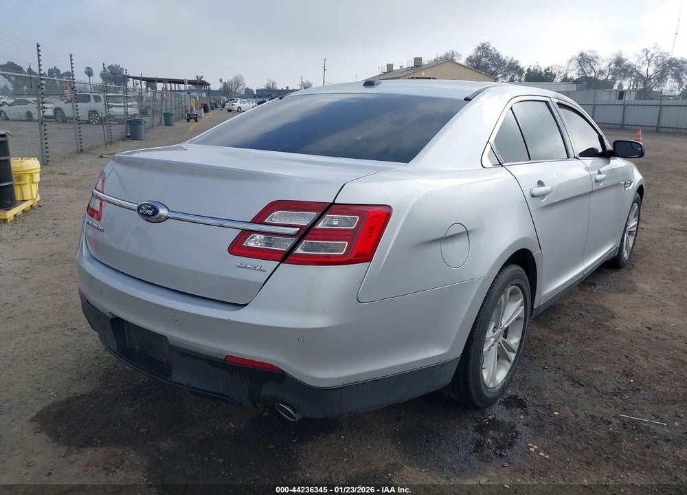 2016 FORD TAURUS SEL VIN: 1FAHP2E82GG158498
