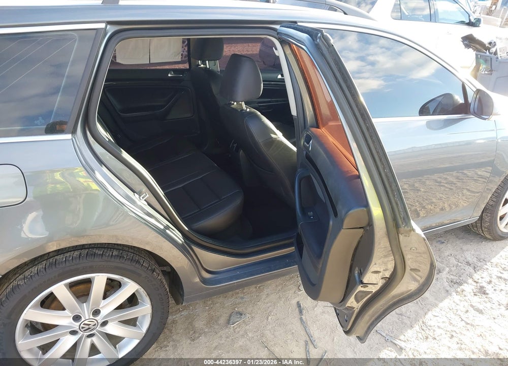 2012 VOLKSWAGEN JETTA SPORTWAGEN 2.0L TDI VIN: 3VWPL7AJ9CM661515
