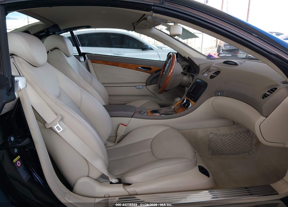 2008 MERCEDES-BENZ SL-CLASS VIN: WDBSK71F28F136426