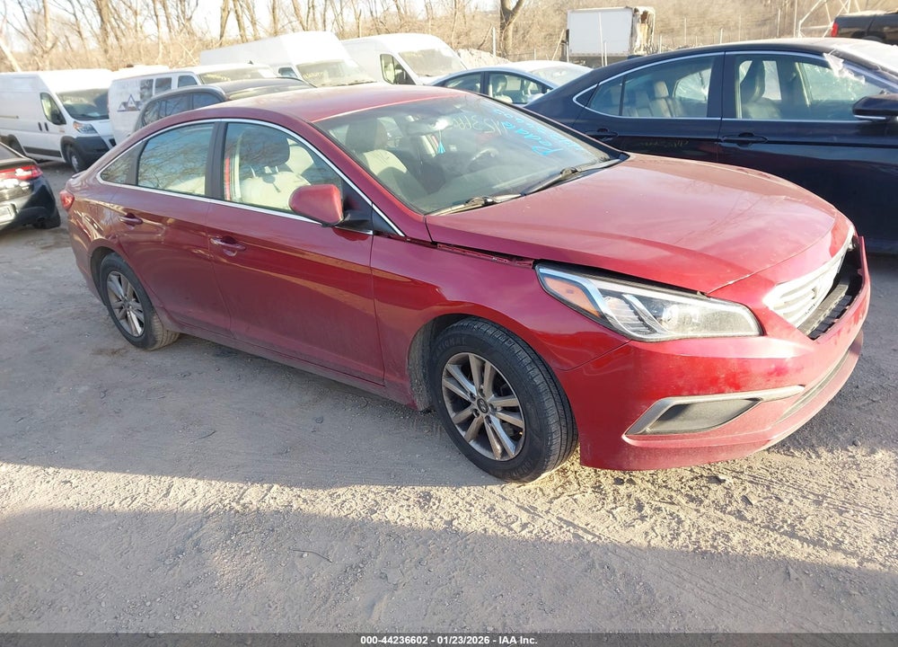 2016 HYUNDAI SONATA SE VIN: 5NPE24AF1GH373779