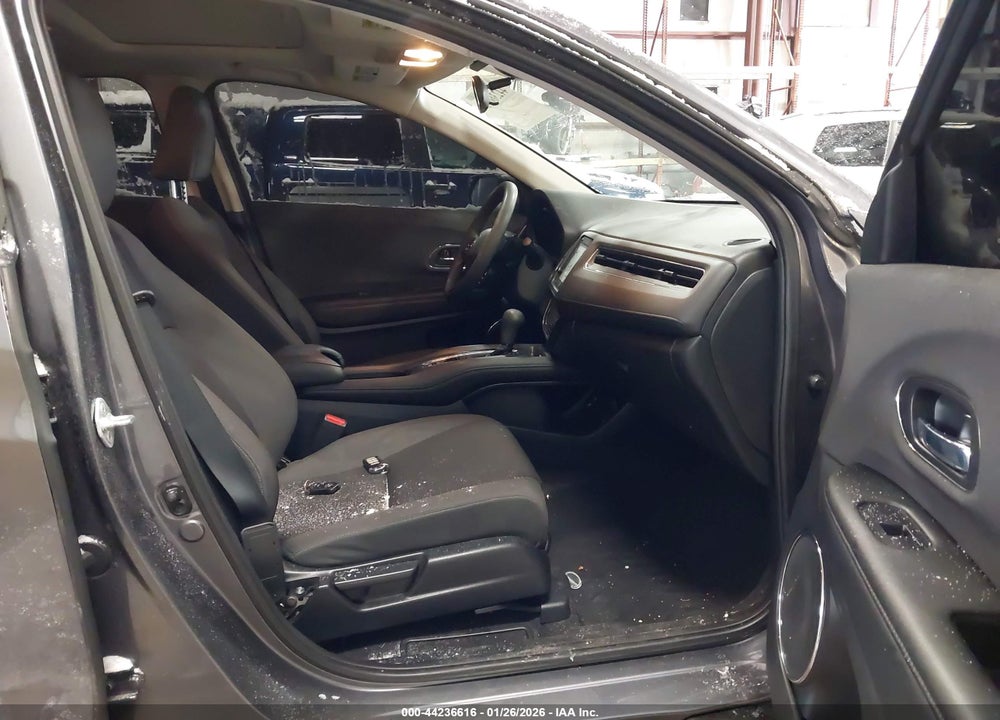 2022 HONDA HR-V AWD EX VIN: 3CZRU6H54NM704893