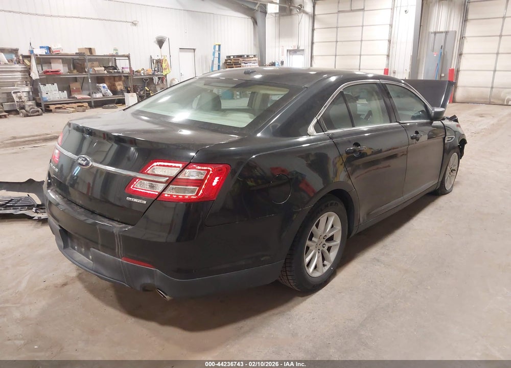 2014 FORD TAURUS SE VIN: 1FAHP2D88EG138402