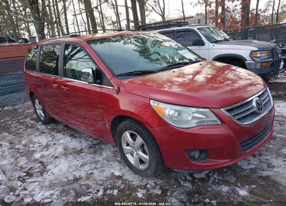 2009 VOLKSWAGEN ROUTAN SEL PREMIUM VIN: 2V8HW64X89R522507