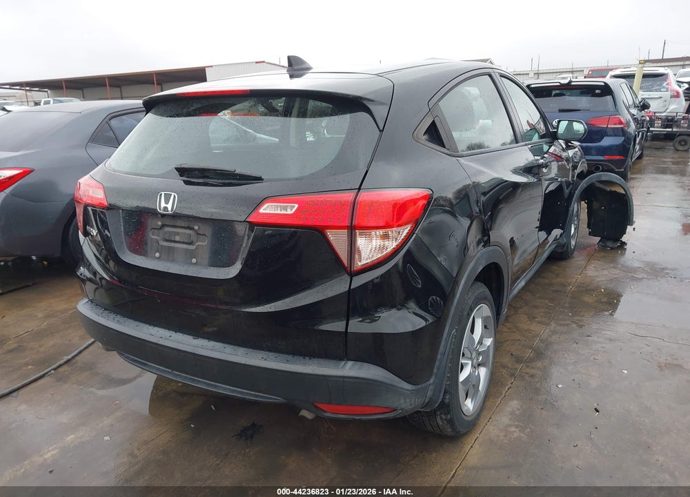 2016 HONDA HR-V LX VIN: 3CZRU5H32GM752775