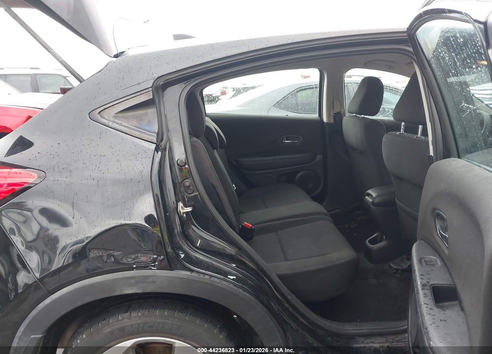 2016 HONDA HR-V LX VIN: 3CZRU5H32GM752775