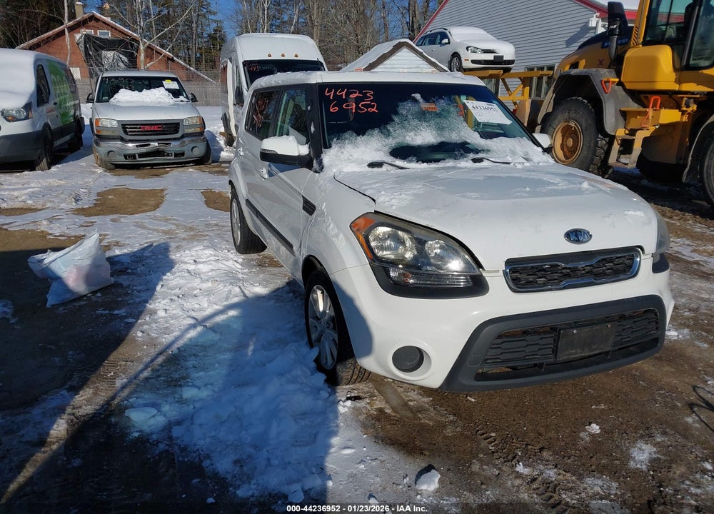 2012 KIA SOUL + VIN: KNDJT2A68C7378587