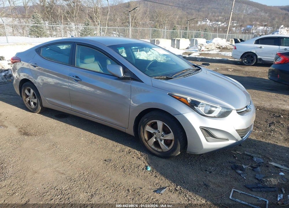 2015 HYUNDAI ELANTRA SE VIN: 5NPDH4AE6FH614980
