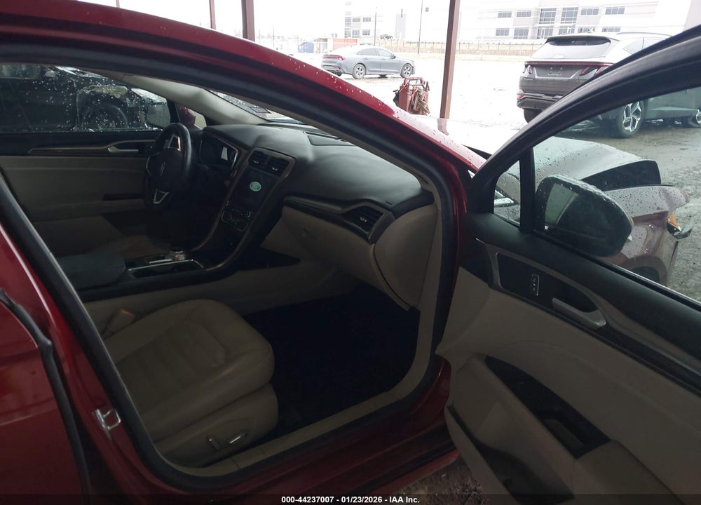 2017 FORD FUSION SE VIN: 3FA6P0H99HR170013