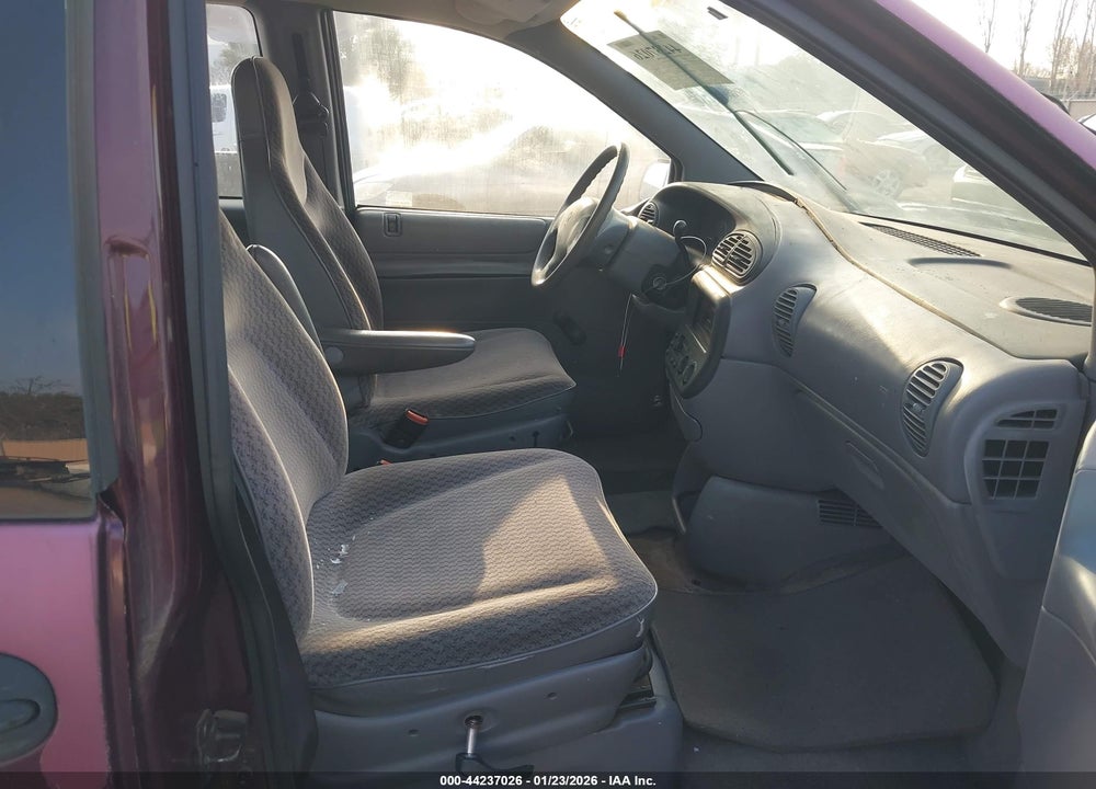 1999 DODGE CARAVAN VIN: 2B4FP25B4XR217169