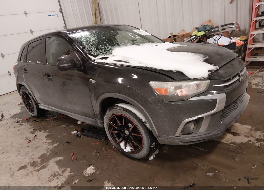 2018 MITSUBISHI OUTLANDER SPORT 2.4 SE VIN: JA4AP3AW3JU014354