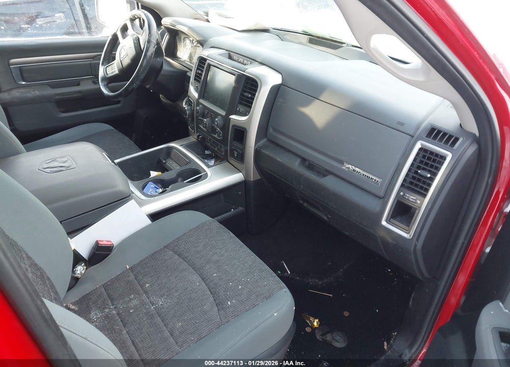 2017 RAM 1500 BIG HORN  4X4 5'7 BOX VIN: 3C6RR7LT7HG668856